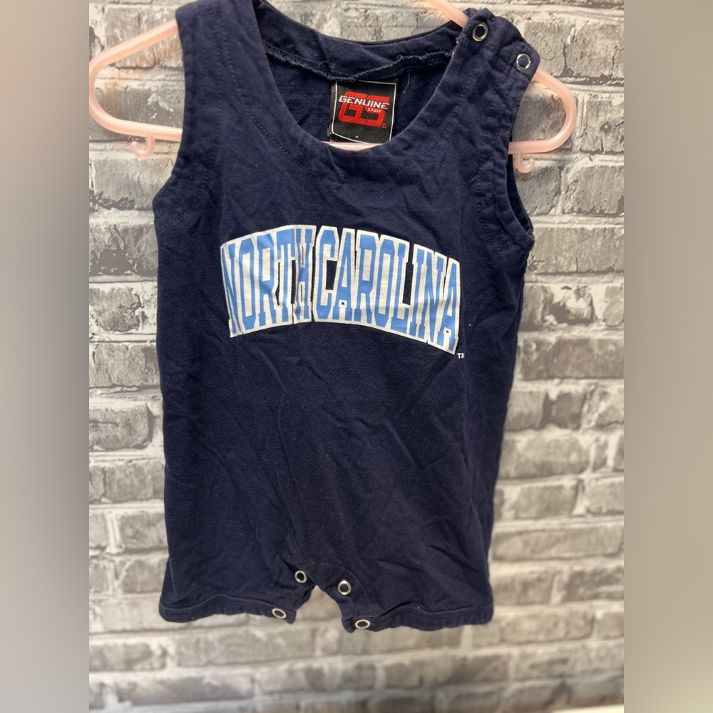 North Carolina romper‎